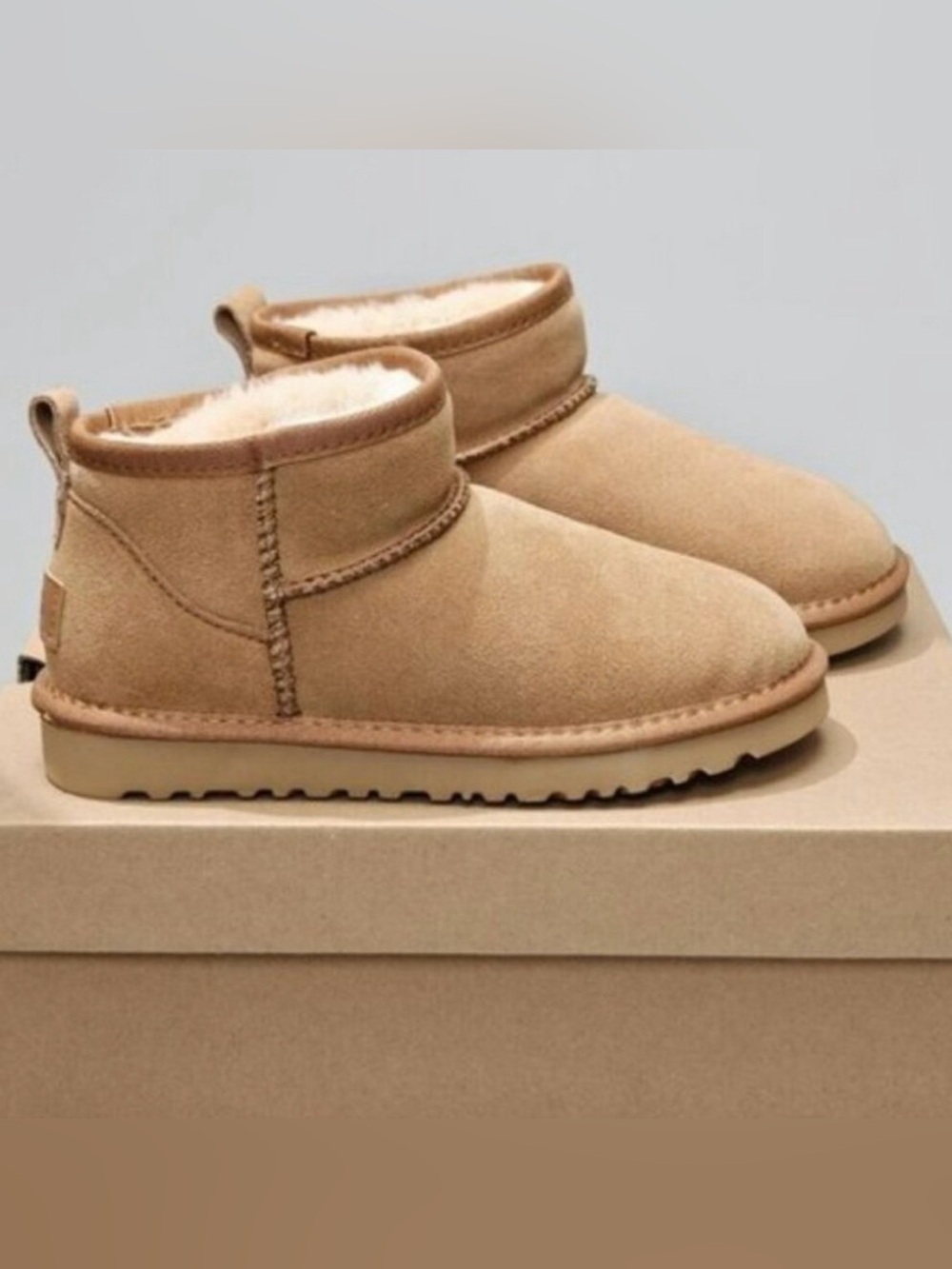 UGG Classic Ultra Mini in Chestnut